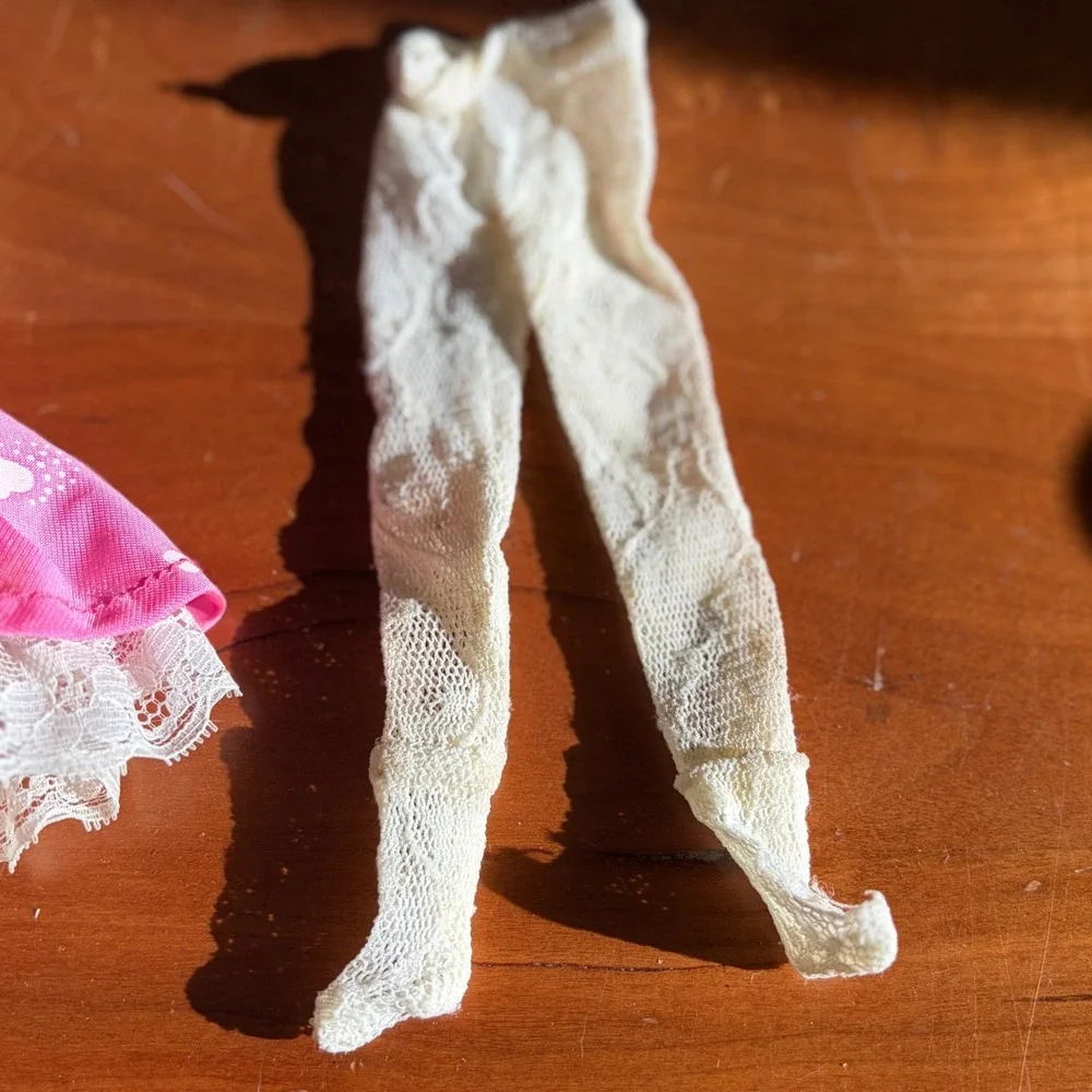 Vintage 1987 Mattel Barbie Maxie Pink Heart Dress & White Lace Tights Outfit Set